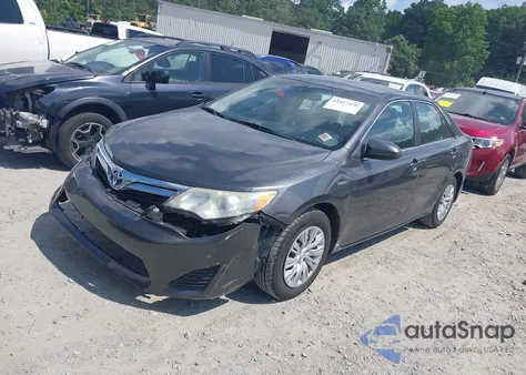 2012 Toyota Camry Hybrid Le z USA, uszkodzony, nr VIN 4T1BD1FK7CU051922